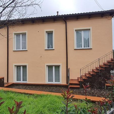Wayne'S House, A Short Walk To The Waterfalls Bagnone Экстерьер фото
