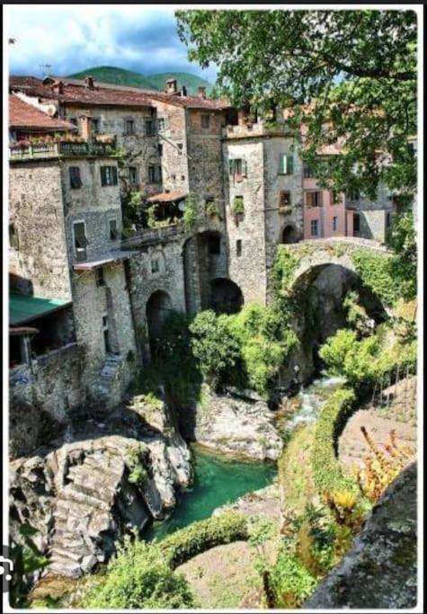 Wayne'S House, A Short Walk To The Waterfalls Bagnone Экстерьер фото