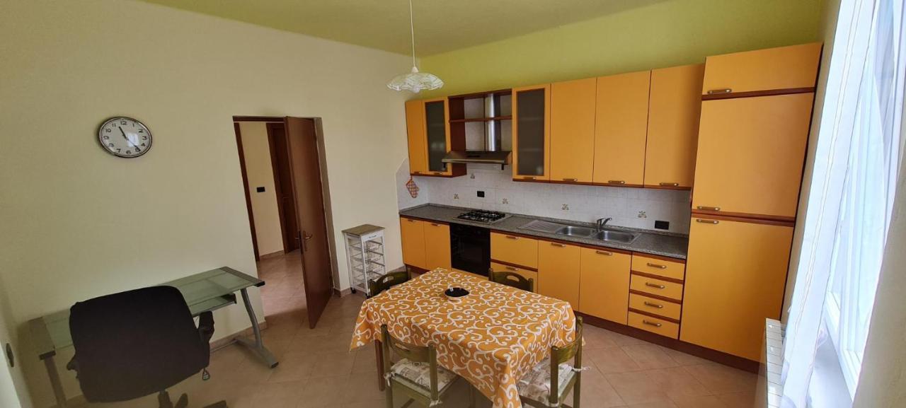 Wayne'S House, A Short Walk To The Waterfalls Bagnone Экстерьер фото