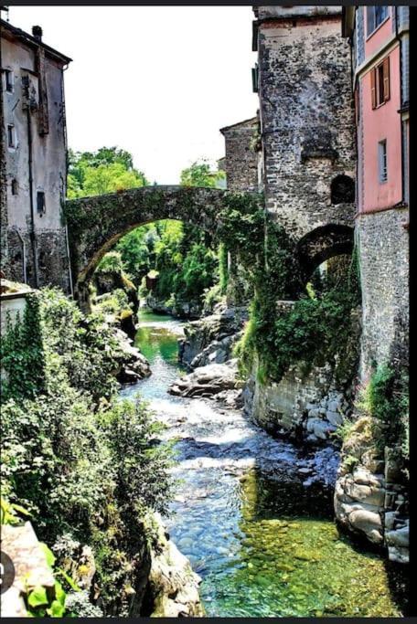 Wayne'S House, A Short Walk To The Waterfalls Bagnone Экстерьер фото